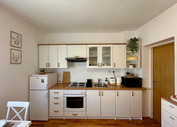 شقة Dalma تْسْغيكفانِتْسا